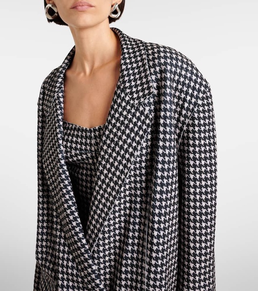 Double-breasted houndstooth coat