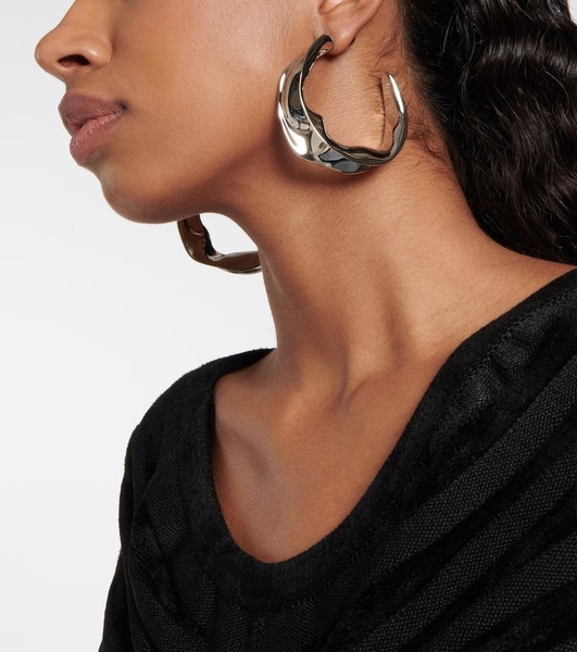 Fluide drop earrings