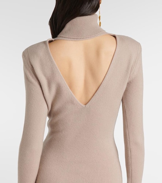 Cashmere turtleneck gown