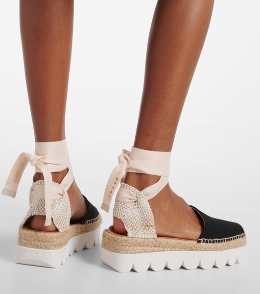 Canvas wedge espadrilles 