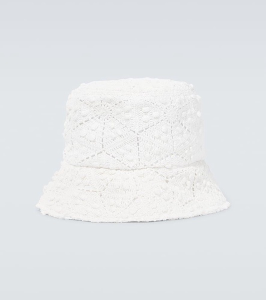 Crochet bucket hat