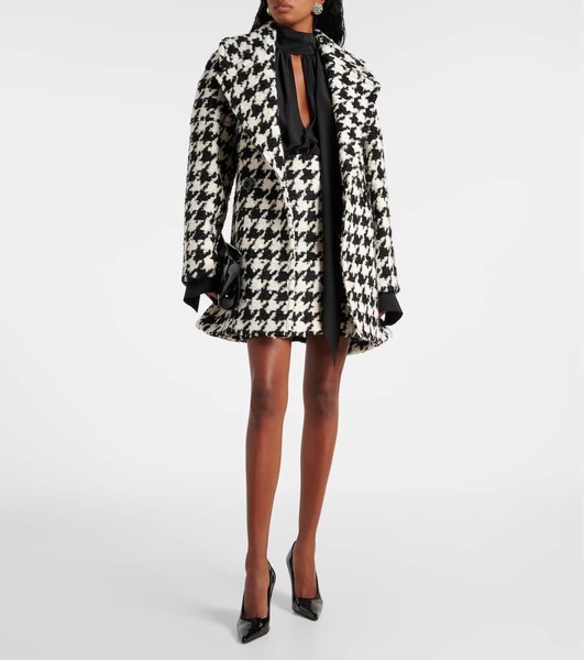 Houndstooth double-breasted coat