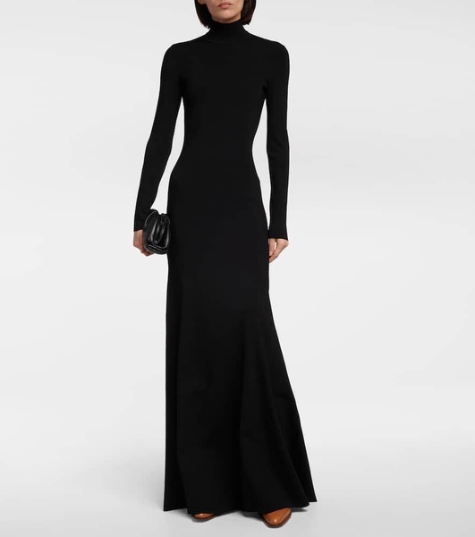 Turtleneck knitted gown