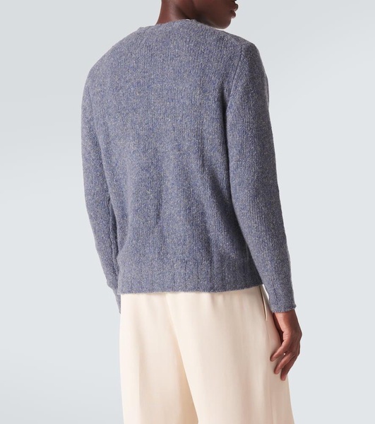 Cashmere sweater