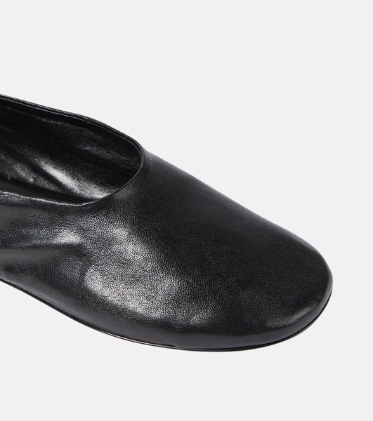 Maiden leather ballet flat