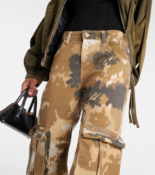 Camouflage cargo pants