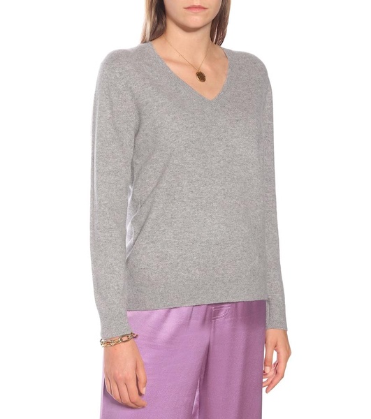 V-neck cashmere sweater