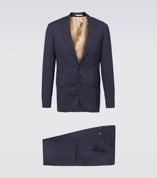 Single-breasted wool and silk suit