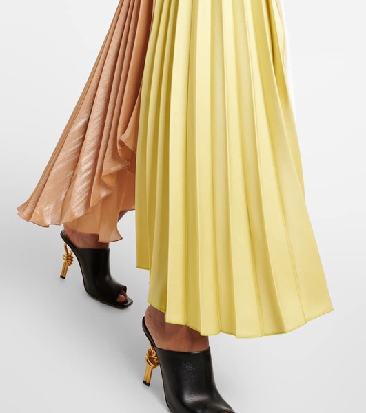 Pleated maxi dress