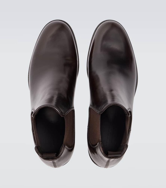 Leather Chelsea boots