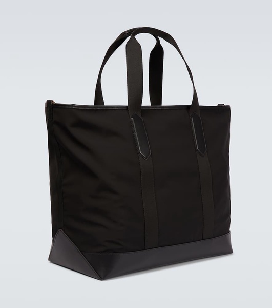 Nylon tote bag