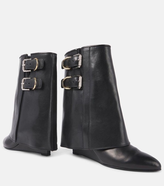 Shark Lock Buckles leather ankle boots