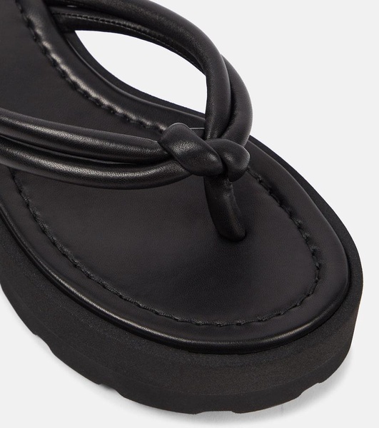 Leather thong sandals