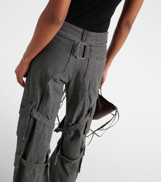 Mid-rise wide-leg cargo jeans