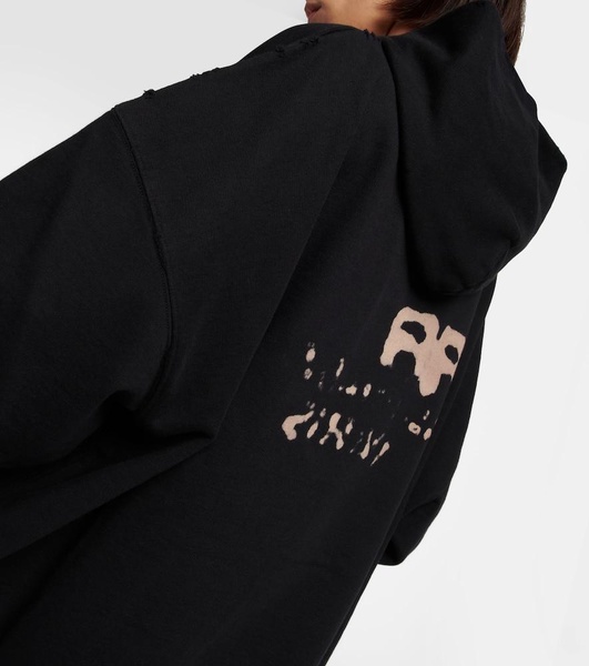 graffiti-logo cotton hoodie