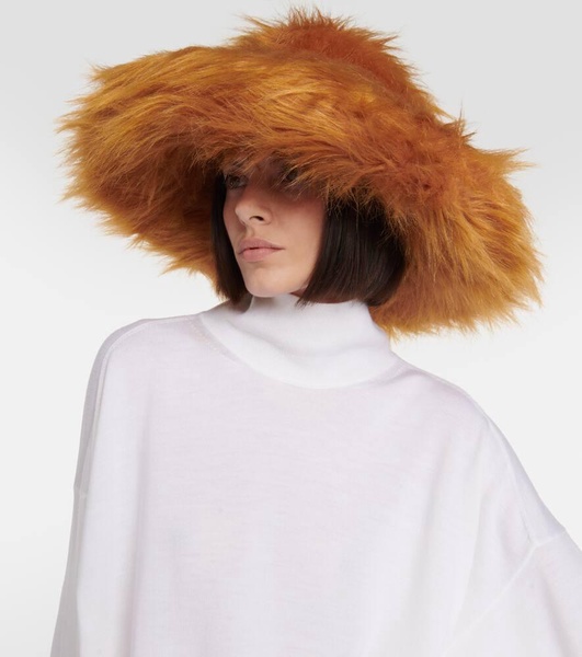 Faux fur hat