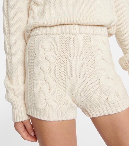 Cable-knit cashmere shorts