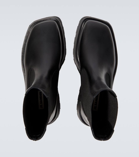 Leather Chelsea boots