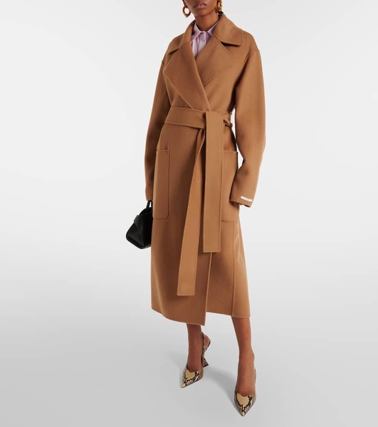 Veleno belted virgin wool coat