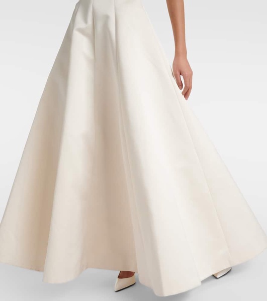 Bridal Mairi crêpe gown