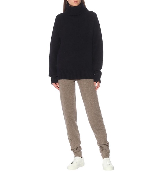 N°20 Oversize Xtra turtleneck sweater