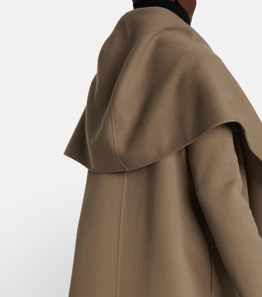 Adia cashmere coat