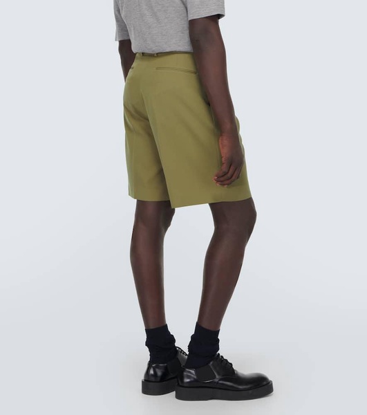 Wool gabardine shorts