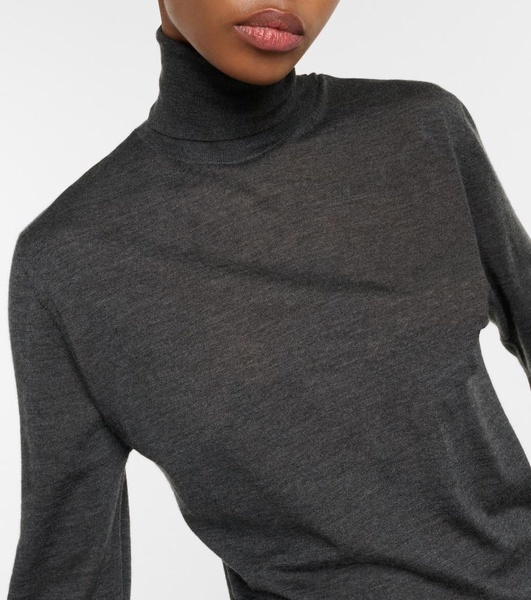 Eva cashmere turtleneck sweater