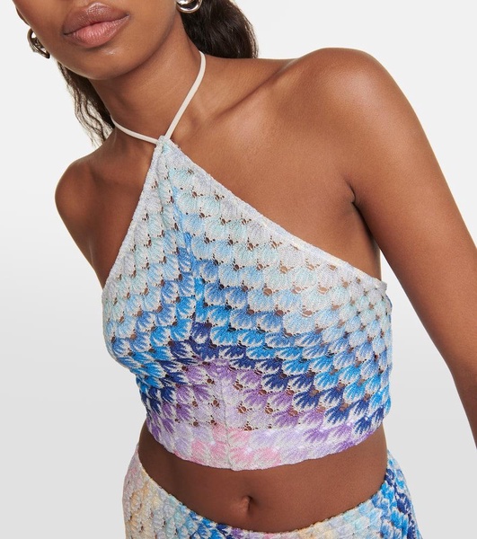 Halterneck crochet crop top