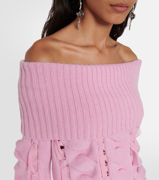 Rushed off-shoulder wool sweater