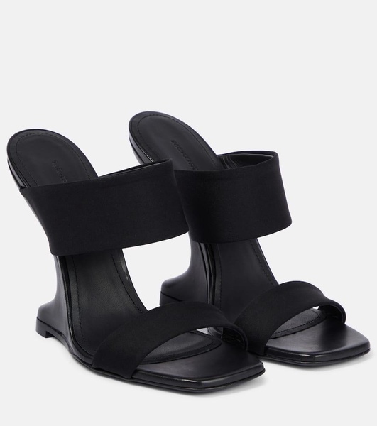 Structured sandals