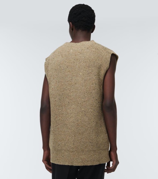 Wool and cashmere-blend sweater vest