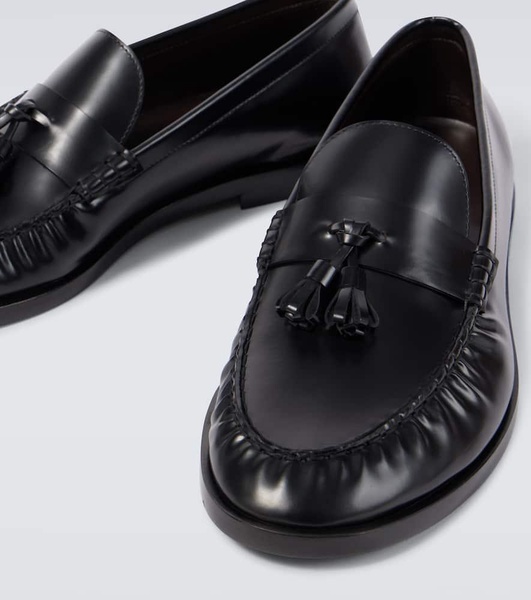 Polished leather loafers