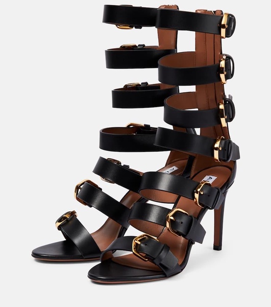 Buckle leather sandals