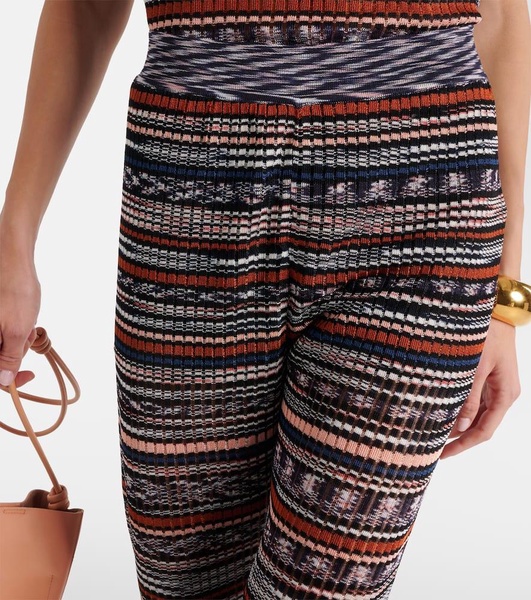 Printed flared pants