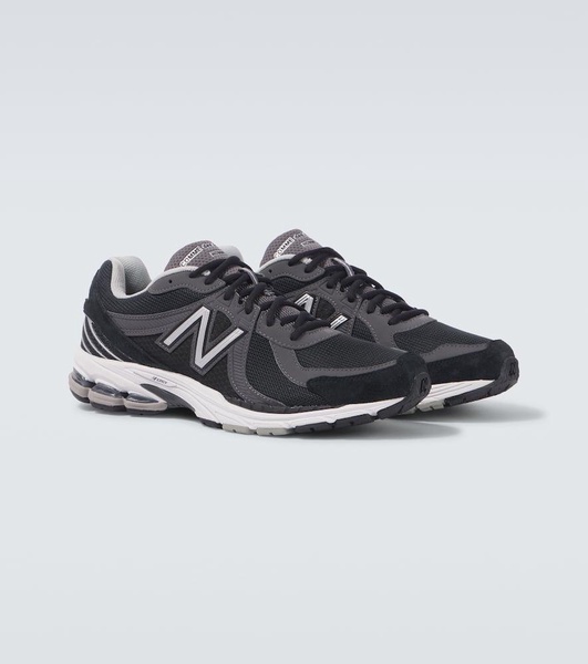 x New Balance MR860 sneakers