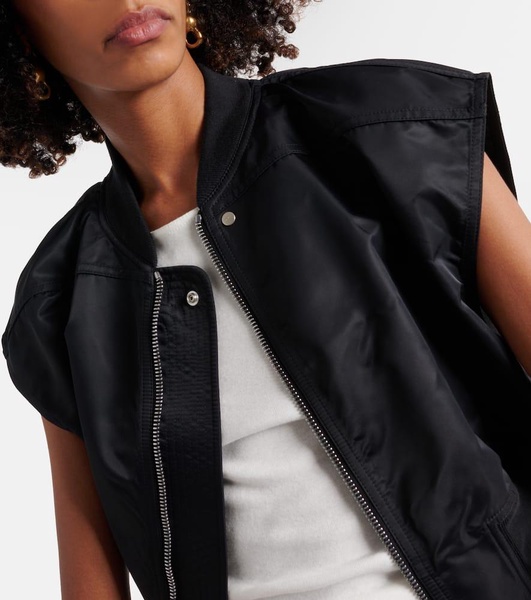 Cropped technical vest