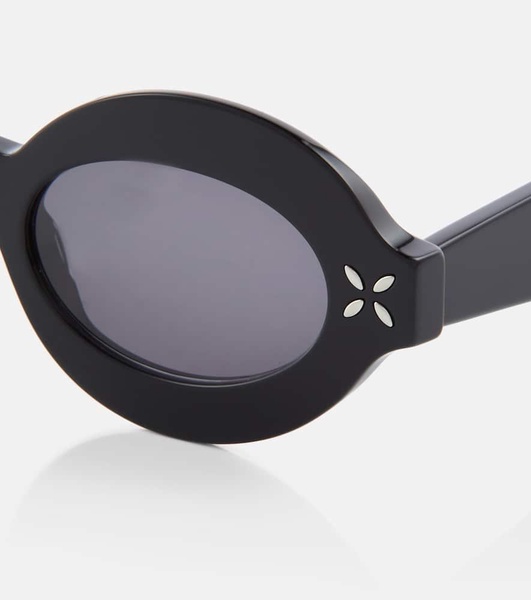 Oval sunglasses