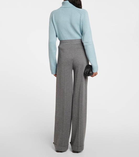 Cashmere and silk pants