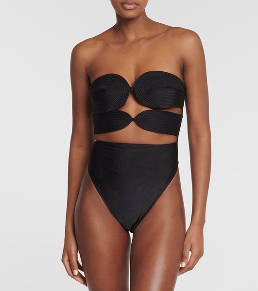 Quilted strapless swimsuit