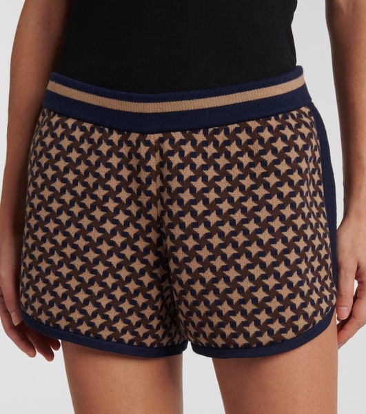 Interstella Pierre jacquard shorts