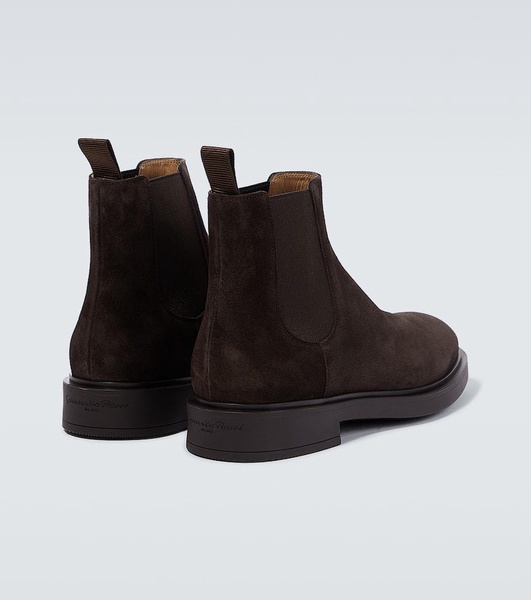 Douglas suede chelsea boots