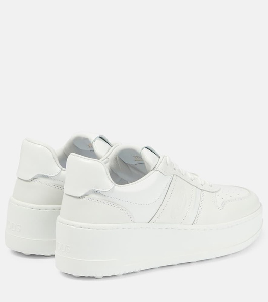 Leather platform sneakers