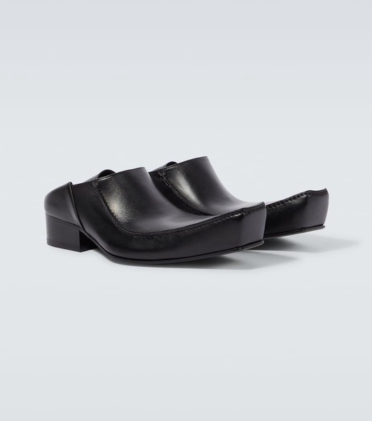 Romeo leather slippers