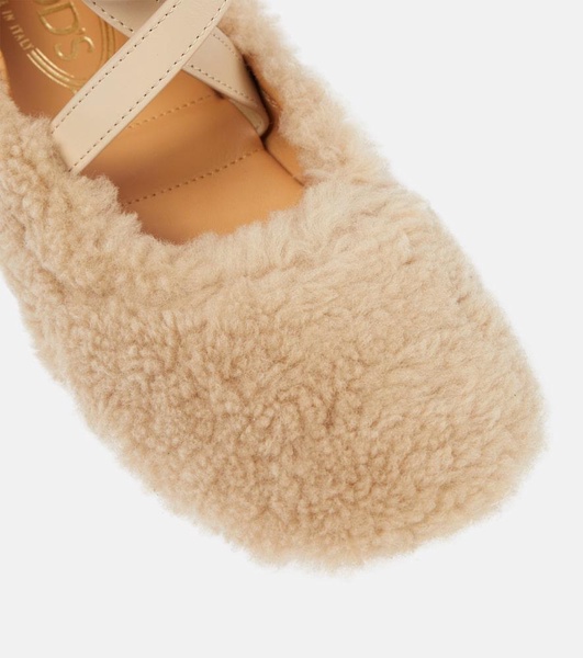 Bubble shearling ballet flats