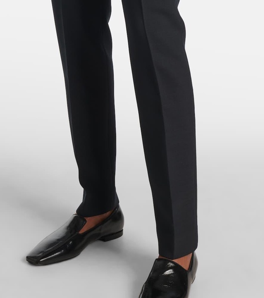 Low-rise slim pants