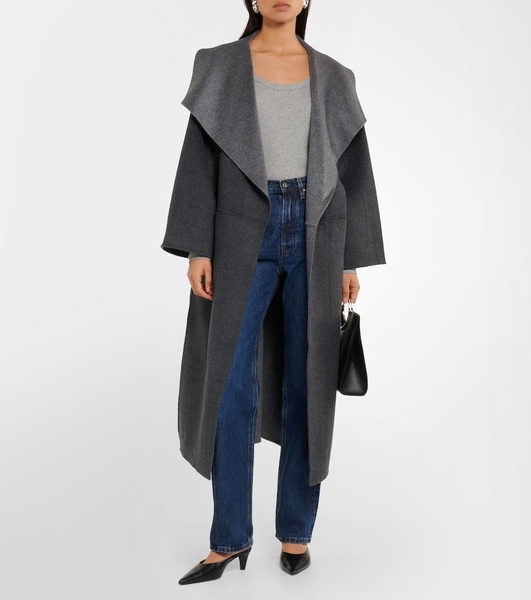 Signature wool and cashmere coat