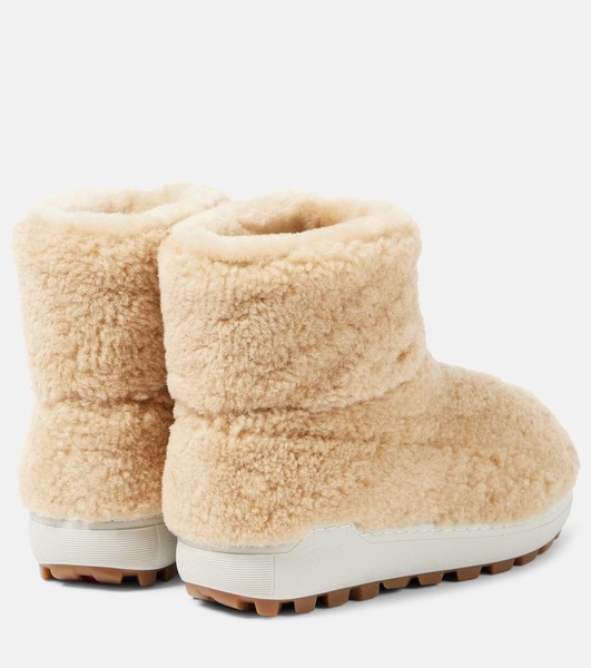 Chamonix S 13 shearling snow boots