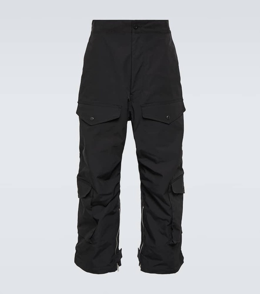 Wide-leg technical cargo pants