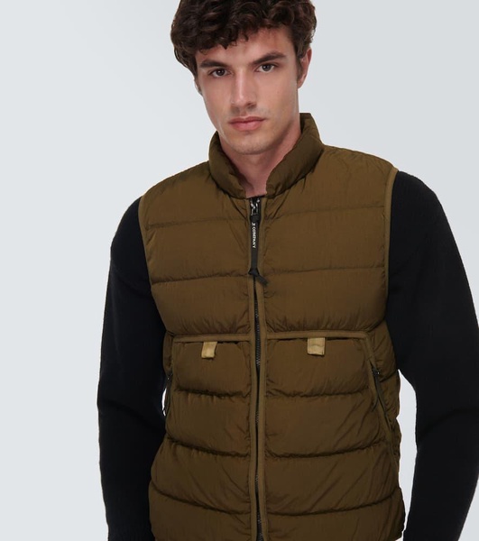 Eco-Chrome R down vest